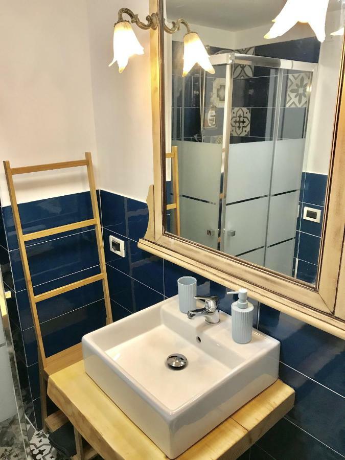Apartmán La Casa Di Hoby Neapol Exteriér fotografie