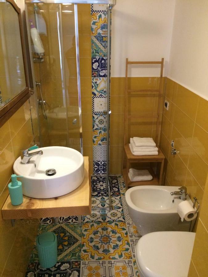 Apartmán La Casa Di Hoby Neapol Exteriér fotografie